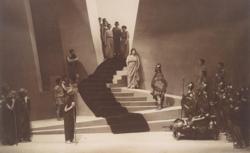 YE1932_01_PH001