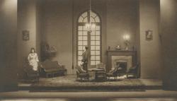 YE1933_04_PH003