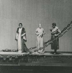 YE1933_07_PH005