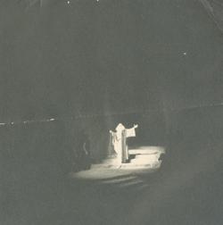YE1933_10_PH001