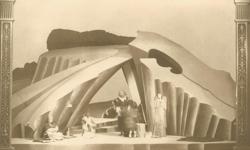 YE1933_13_PH002