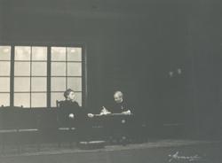 YE1934_02_PH010