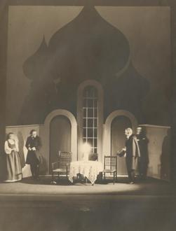 YE1934_05_PH002