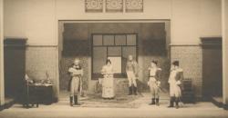 YE1934_09_PH005