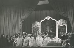 YE1935_04R01_PH001