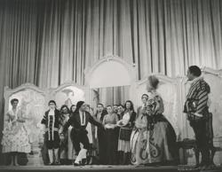 YE1935_04_PH008