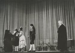 YE1935_04_PH015