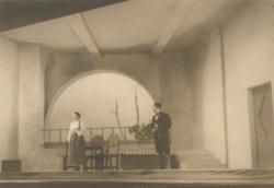 YE1935_08_PH004
