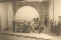 YE1935_08_PH007