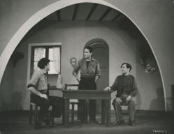 YE1936_03R01_PH002