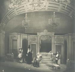 YE1937_01_PH004
