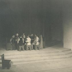 YE1937_08_PH005