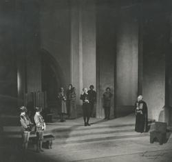 YE1937_08_PH010