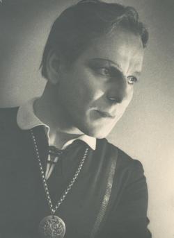 YE1937_08_PH014