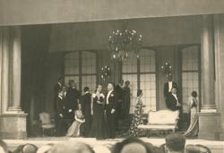 YE1937_09_PH014