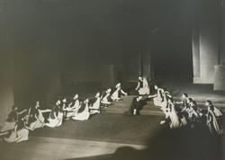 YE1938_05_PH004