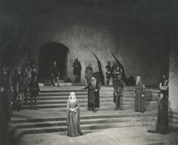 YE1938_06_PH004