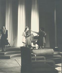 YE1939_05_PH012