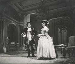 YE1940_02_PH007
