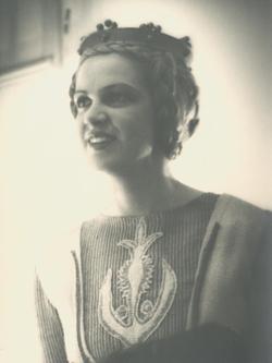 YE1940_02_PH021