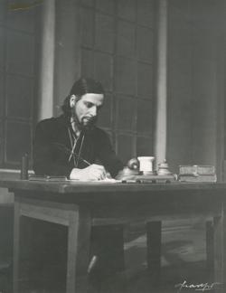 YE1940_03_PH002