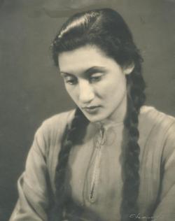 YE1940_03_PH003
