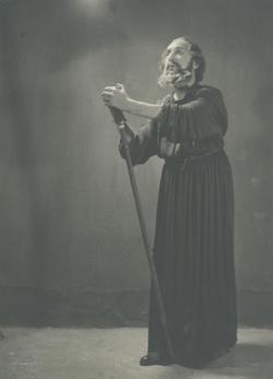YE1940_04_PH006