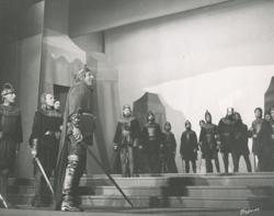YE1941_01_PH002