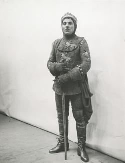 YE1941_01_PH010