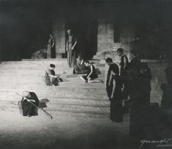 YE1941_02_PH003
