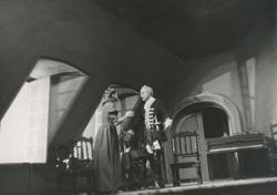 YE1942_04_PH005