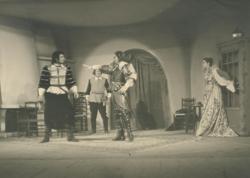 YE1943_01_PH001