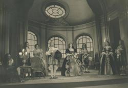 YE1943_02_PH002