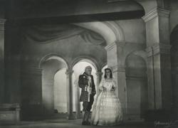 YE1944_05_PH004