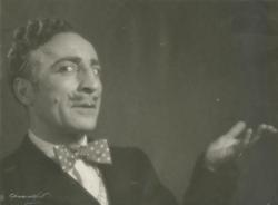 YE1944_06_PH012