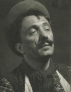 YE1944_07_PH005