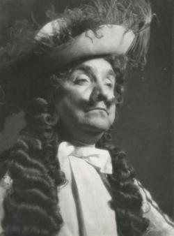YE1945_02_PH011