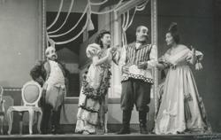 YE1945_04_PH001