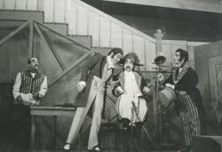 YE1945_04_PH006