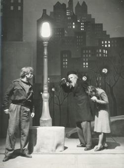 YE1945_08_PH008