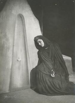 YE1946_01_PH002