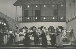 YE1946_04_PH002