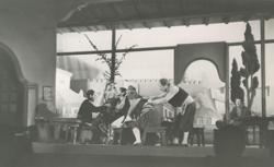 YE1947_01_PH002