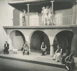YE1947_01_PH013