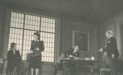 YE1947_03_PH008