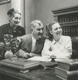 YE1948_08_PH002