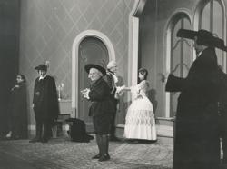 YE1948_10_PH001