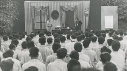 YE1948_11_PH001