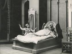 YE1949_02_PH008