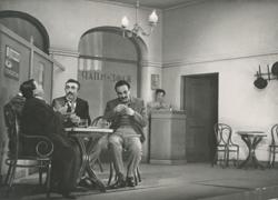 YE1949_03_PH003